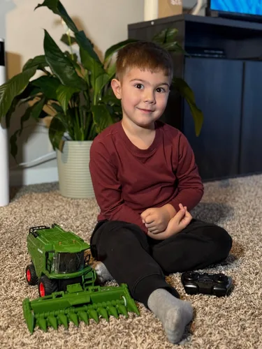 Miniatura 7 de Uarzt - Tractor cosechador con control remoto, juguete de tractor RC con cabezal de maíz, juguetes de tractor RC para niños de 3 años en adelante