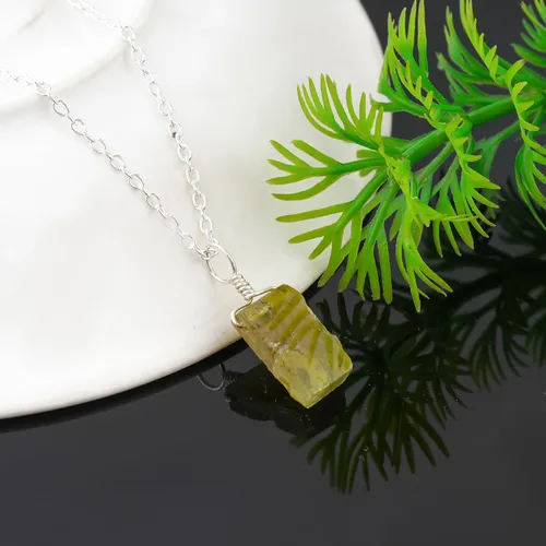 Miniatura 3 de Colgante delicado de piedras preciosas naturales crudas, collar de piedras ásperas surtidas, hecho a mano, joyería hipoalergénica bohemia