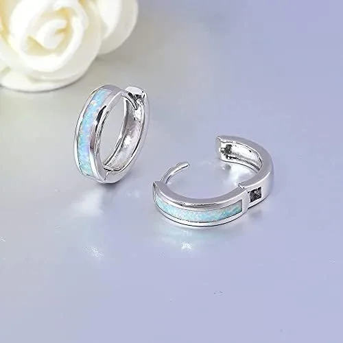 Miniatura 4 de CiNily Aretes Huggie de ópalo con bisagras, chapados en oro, hipoalergénicos, pequeños aretes de aro para mujeres, adolescentes, niñas, hombres