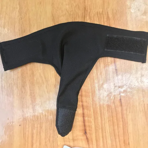 Miniatura 5 de Guante protector de pulgar de boliche, estabilizador de pulgar para bola de boliche, compacto y ligero, disponible en mano izquierda o derecha