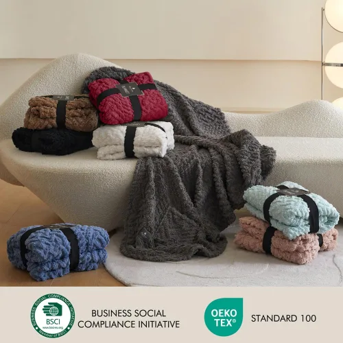 Miniatura 6 de Royoliving Manta de forro polar sherpa portátil con bolsillos para adultos, manta de franela ultra suave y mullida (negra, 58" x 64")