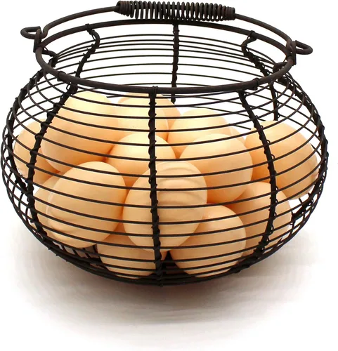 Miniatura 3 de CVHOMEDECO. Cesta de huevo de alambre rústico con asa de natación Primitives Vintage Gathering Basket. oxidado