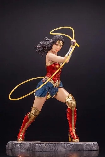 Miniatura 9 de Kotobukiya ARTFX DC Universe Wonder Woman WW84-1/6 Figura completa