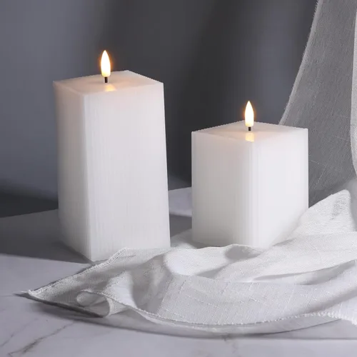 Miniatura 4 de Velas sin llama blancas acanaladas con control remoto, juego de 2 velas LED cuadradas a pilas, velas parpadeantes de cera real para decoración