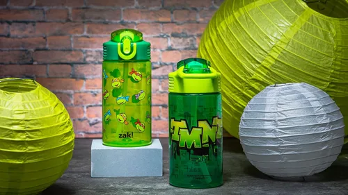 Miniatura 10 de Zak Designs Teenage Mutant Ninja Turtles - Botella de agua para niños para la escuela o viajes, paquete de 2 botellas de agua de plástico duradero