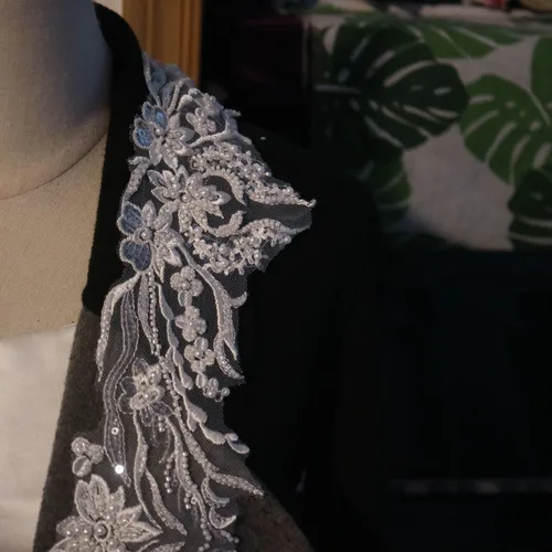 Miniatura 4 de Blanco marfil 2yard lentejuelas con cuentas flor bordado apliques de encaje para vestidos de novia apliques de diamantes de imitación parches ropa