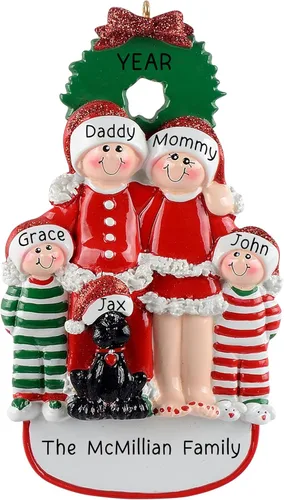 Miniatura 11 de Adorno Personalizado de Familia de 3 con Perro 2025 Personalización Gratuita en 24h Adornos de Navidad para el Árbol Recuerdo Negro de Mascota