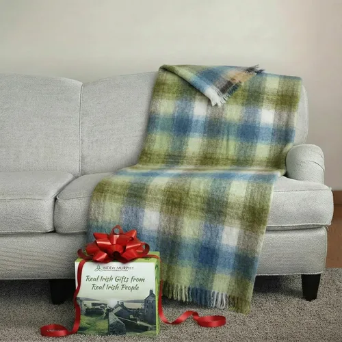 Miniatura 10 de Biddy Murphy Manta ultrasuave de mohair irlandés y lana, hecha en Irlanda, 54 x 72 pulgadas, multicolor a cuadros Cuadros multicolor apagados