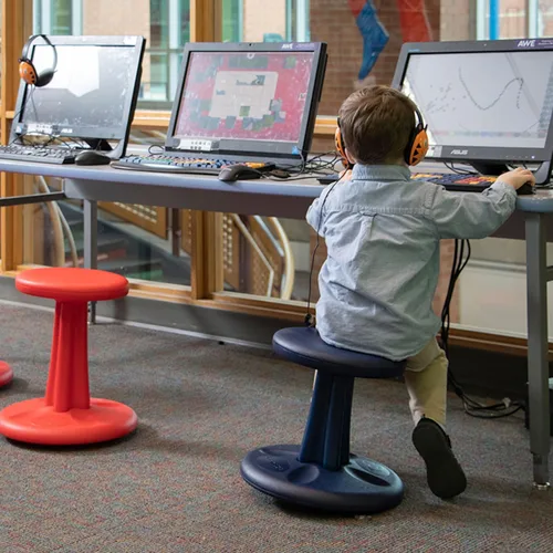 Miniatura 6 de Silla bamboleante para niños y adolescentes, para una experiencia activa donde los niños ya no tendrán que sentarse fijamente, "el mejor asiento