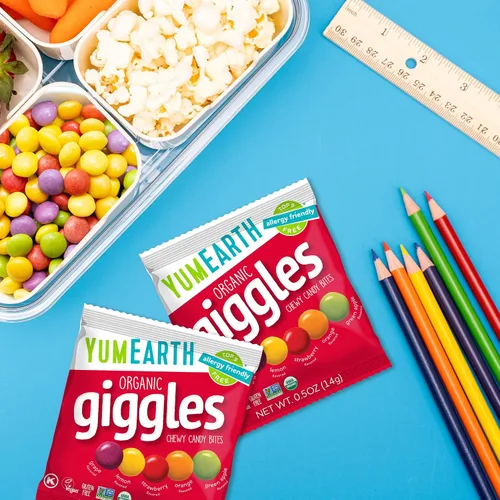Miniatura 7 de YumEarth Organic Giggles Caramelos Masticables – Apto para alérgicos, sin colorantes artificiales, sin OGM, sin gluten, sabor a fruta, snacks