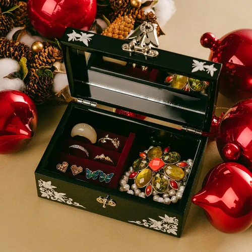 Miniatura 3 de February Mountain Caja pequeña de joyería de nácar con tapa de espejo, organizador de almacenamiento de joyas para aretes, collares, anillos