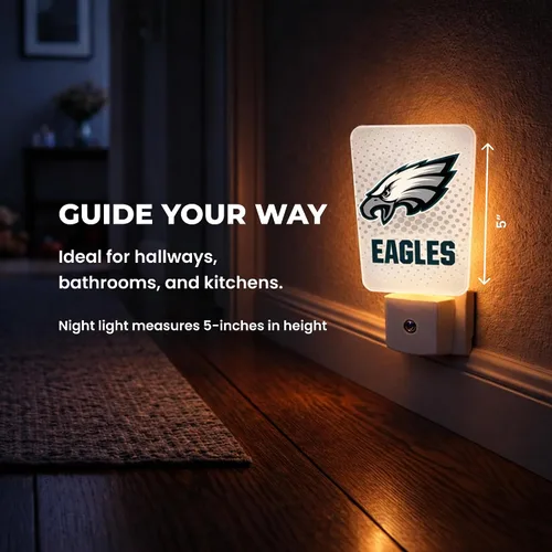 Miniatura 6 de Party Animal Luz nocturna LED del equipo de la NFL, con sensor automático y 3 ajustes de luz, diseño delgado de 5 pulgadas que se adapta a enchufes