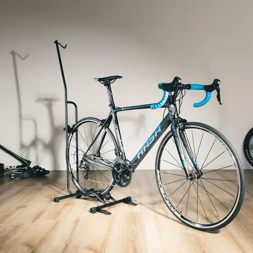 Miniatura 8 de CyclingDeal Soporte vertical para bicicleta – Estante de estacionamiento de piso ajustable vertical y horizontal de alta calidad para bicicletas
