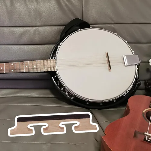 Miniatura 2 de Yibuy Ukelele banjo de 4 cuerdas Banjolele Puentes de arce y ébano