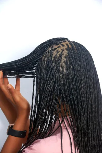 Miniatura 8 de Wow Braids Peluca de Trenzas Box - Pelucas Trenzadas Micro Sin Nudos Para Mujeres Negras, Con Gorra de Encaje Suizo Completo 360 Sin Pegamento