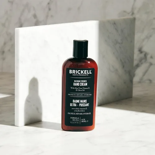 Miniatura 2 de Brickell Loción de manos máxima fuerza para hombres, loción de manos natural y orgánica de rápida absorción con vitamina E, manteca de karité