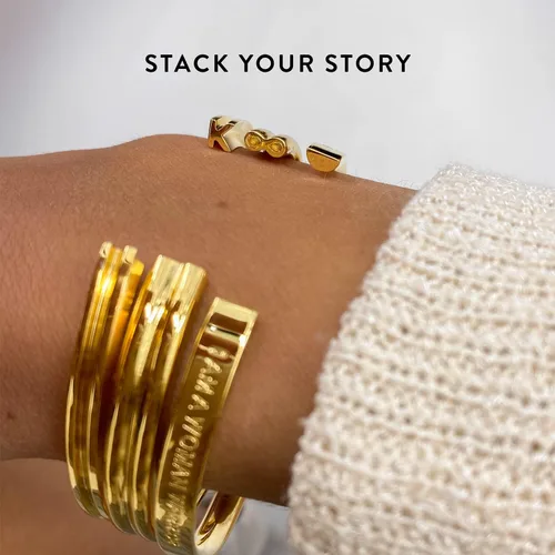 Miniatura 4 de Stella Valle Lip Bracelet - 18K Gold and Rhodium Cuff Bracelet in the Shape of Lips with Swarovski Crystals - You Leave Your Mark on Me