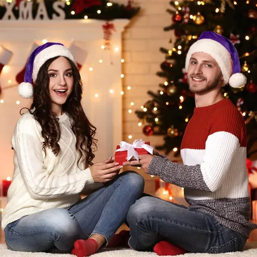 Miniatura 3 de Sombrero de Navidad de Papá Noel morado de felpa para adultos, sombrero de Navidad de terciopelo morado de felpa para mujeres y hombres, suministros