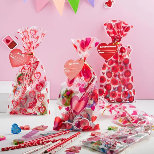 Miniatura 8 de JOYIN Paquete de 28 regalos de papelería para el día de San Valentín para niños, bolsas de golosinas con juego de recuerdos de fiesta
