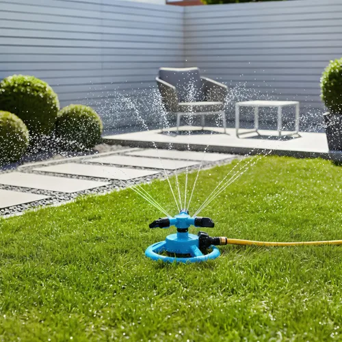 Aspersores para patio, aspersor automático giratorio de 360 grados para patio, área grande, rociadores para niños, mascotas que juegan (azul)