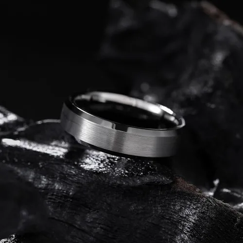 Miniatura 52 de King Will Anillo de boda de tungsteno para hombre, disponible en 15/64 a 25/64 de pulgada (6 a 10 mm), negro/plata, acabado mate, borde pulido