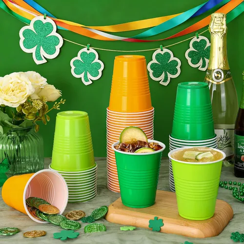 Miniatura 4 de DI QIU REN Paquete de 150 vasos de plástico verdes de San Patricio de 12 onzas, vasos desechables amarillos claros y verdes oscuros para bodas