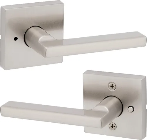 Kwikset Halifax Manija interior de puerta de privacidad con cerradura, manija de puerta para baño y dormitorio, cerradura de botón de presión sin