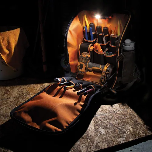 Miniatura 6 de Klein Tools 55482 Mochila para herramientas, organizador de herramientas resistente Tradesman Pro con 21 bolsillos e interior grande, resistente al