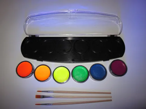 Miniatura 3 de Pintura neón para rostro y cuerpo (estilo de maquillaje), juego de pintura ultravioleta fluorescente con luz negra, 6 colores muy brillantes con 3