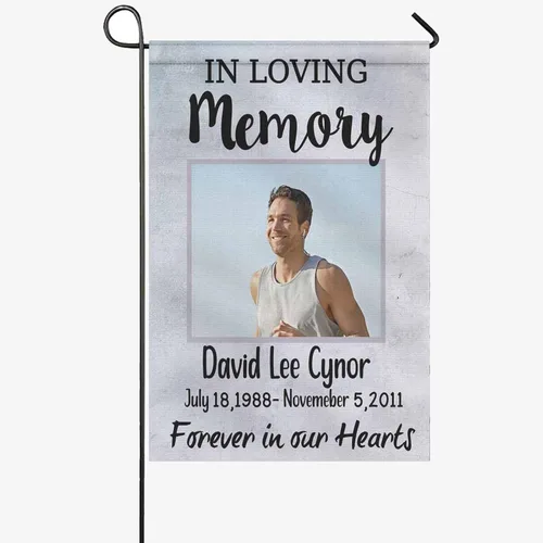 Miniatura 10 de Bandera conmemorativa personalizada para jardín, en memoria amorosa, bandera de condolencias personalizada con nombre y fecha de foto, banderas