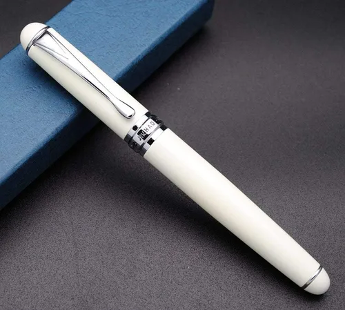 Miniatura 7 de JINHAO X750 Pluma estilográfica plumín M (pintura en polvo dorada de lujo)
