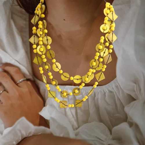 Miniatura 6 de Generic Collar de estilo retro bohemio para mujer, cuentas de madera tejidas a mano con dijes de concha, joyería de moda para mujeres y niñas