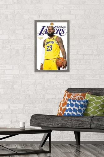 Miniatura 2 de NBA Los Angeles Lakers - Póster de pared de la serie 23 de LeBron James, 22.4 pulgadas de largo x 14.7 pulgadas de ancho, versión enmarcada