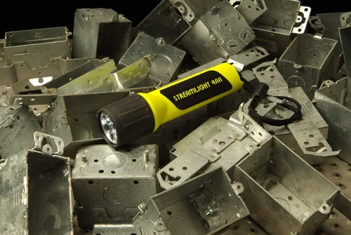 Miniatura 6 de Streamlight 68200 4AA ProPolymer LED linterna con LED blancos, amarillo - 67 lúmenes
