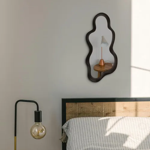 Miniatura 5 de Espejo de pared irregular de 30 x 14 pulgadas, espejo de pared con marco negro de madera asimétrico ondulado para sala de estar, dormitorio