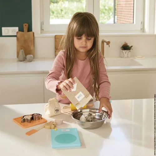 Miniatura 6 de Janod - My Bakery - Juego de té de cocina y muñeca - 19 piezas de madera y fieltro incluidas - Pinturas a base de agua - 3 años + J06618