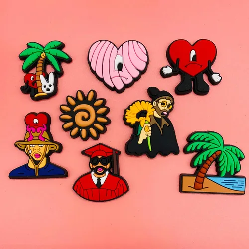 Miniatura 5 de 25, 30, 55, 120 piezas de dijes de Navidad para zapatos de zueco, sandalias deslizantes de burbujas, tema mixto, dijes de barro médico rosa