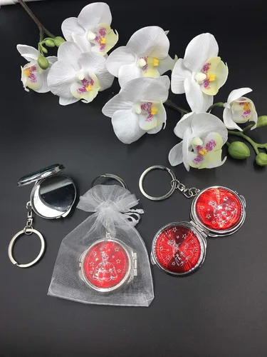 Miniatura 3 de (12) New Quinceañera Recuerdos. My Sweet 15 Princess Celebration Gifts Red Silver Plate Mirror Llavero Set de recuerdos de fiesta con bolsas