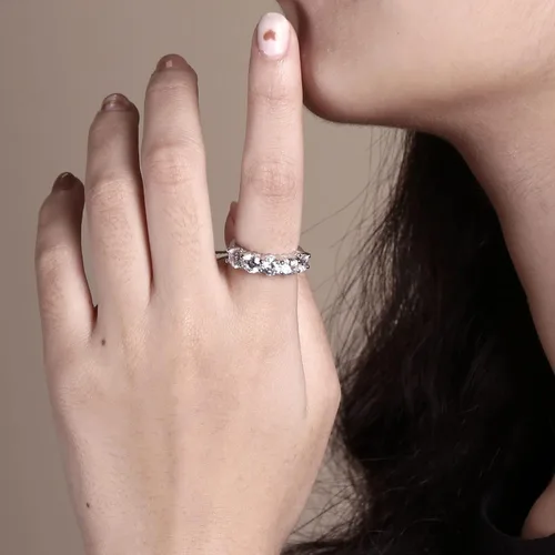 Miniatura 4 de Tienda Collection Sterling Silver Five-Stone Ring set with Round Cut Infinite Elements Cubic Zirconia