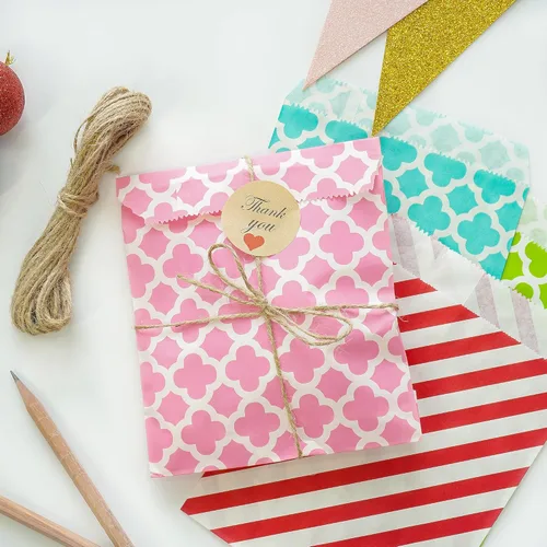 Miniatura 5 de KEYYOOMY 100 bolsas amarillas para bufé de dulces, pequeñas bolsas de galletas, bolsas de papel de lunares para bodas, fiestas de cumpleaños
