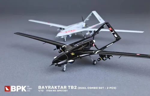 Miniatura 6 de BPK 7230-1/72 - Bayraktar TB2 Dual Combo Set Escala Modelo Kit