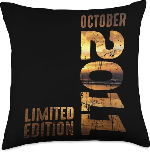 Miniatura 4 de Month October 2011 Retro Sunset 2011 Vintage 2011 Since 2011 Throw Pillow