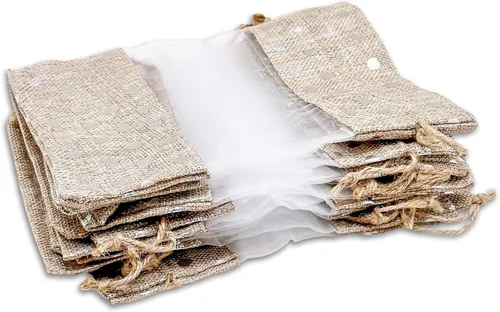 Miniatura 5 de Paquete de 12 bolsas de regalo medianas de lino, arpillera y organza con cordones (5x7 pulgadas, beige / lunares plateados) - Recuerdos de fiesta