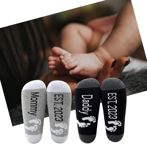 Miniatura 6 de MBMSO Regalos para padres nuevos papás, mamá y papá 2023, calcetines de revelación de embarazo para padres para ser regalos por primera vez