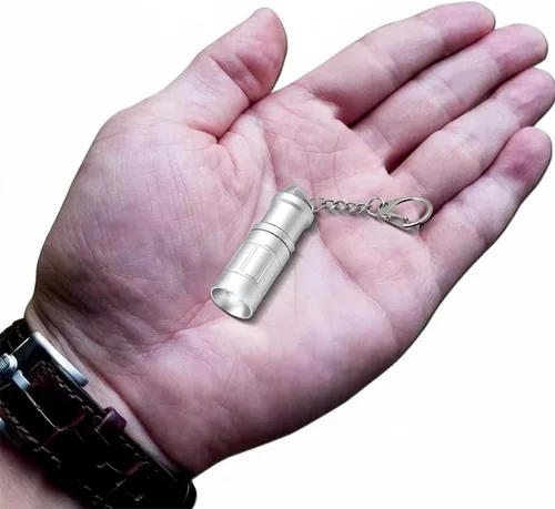 Miniatura 2 de e1 Llavero Linterna Más Pequeña Micro Mini Pequeño Llavero Luz Duradera Luz de Seguridad para Llevar Todos los Días Emergencias al Aire Libre Pasear