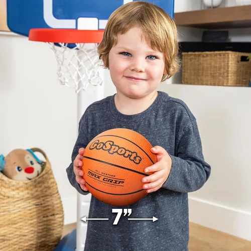 Miniatura 5 de GoSports Mini baloncesto de 7 pulgadas, paquete de 3 con bomba de alta calidad, perfecto para mini aros o entrenamiento
