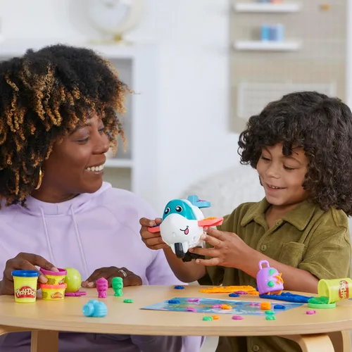 Miniatura 7 de Play-Doh Airplane Explorer - Juego de iniciación, juguetes preescolares para niñas y niños de 3 años y más con Jet, tapete de juego de mapa