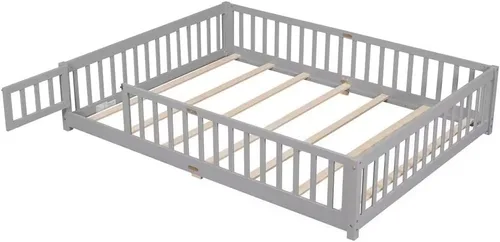 Miniatura 5 de Cama de suelo tamaño Queen, marco de cama Montessori de madera maciza con barandillas en forma de valla, puerta pequeña y listones de madera