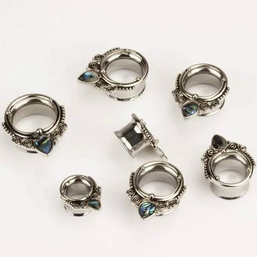 Miniatura 2 de KUBOOZ(1 Pair Popular Sea-shell Stainless-steel Ear Plugs Tunnels Gauges Stretcher Piercings