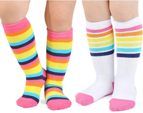 EPEIUS Calcetines altos a la rodilla con rayas arco iris para bebé, medias de tubo antideslizantes, calcetines de fútbol para niños pequeños y niños
